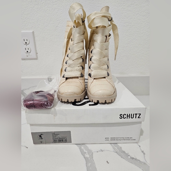 Schultz Shoes - Schultz Boots